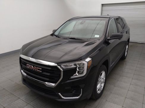 Used 2024 GMC Terrain SLE AWD/4WD image 15