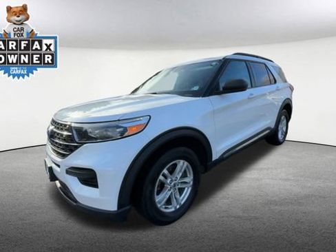 Certified 2023 Ford Explorer XLT image 5