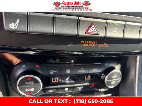 Used 2018 INFINITI QX30 AWD image 40