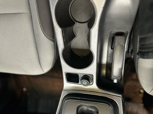 Used 2016 Ford Escape SE w/ Equipment Group 201A FWD image 25