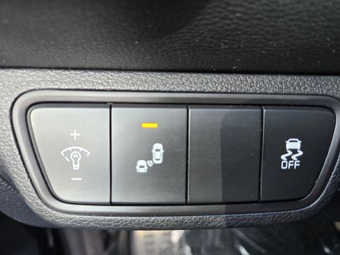 Certified 2022 Kia Forte GT image 15