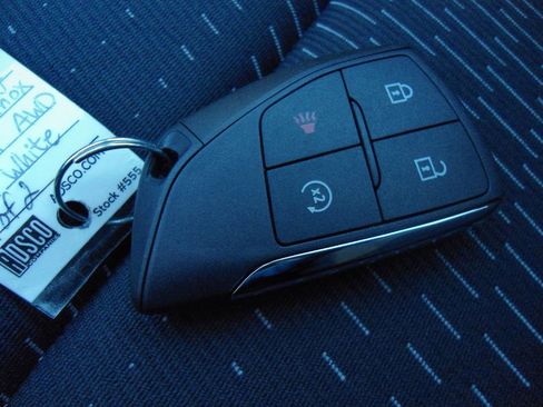 New 2026 Chevrolet Equinox LT w/ Convenience Package II image 31