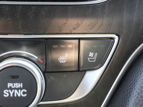 Used 2019 Honda Accord Touring image 27