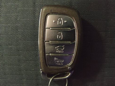 Used 2020 Hyundai Tucson Value AWD/4WD image 32