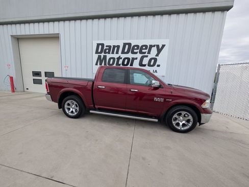 Used 2017 RAM 1500 Laramie w/ Convenience Group AWD/4WD image 42