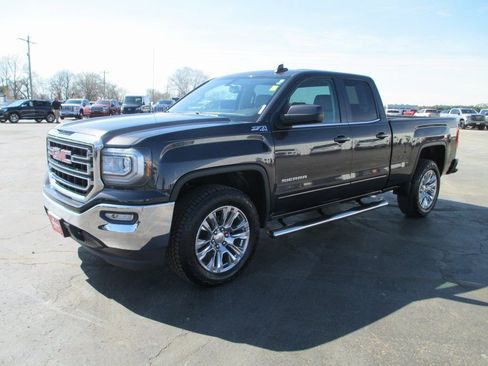 Used 2016 GMC Sierra 1500 SLE w/ SLE Value Package image 11