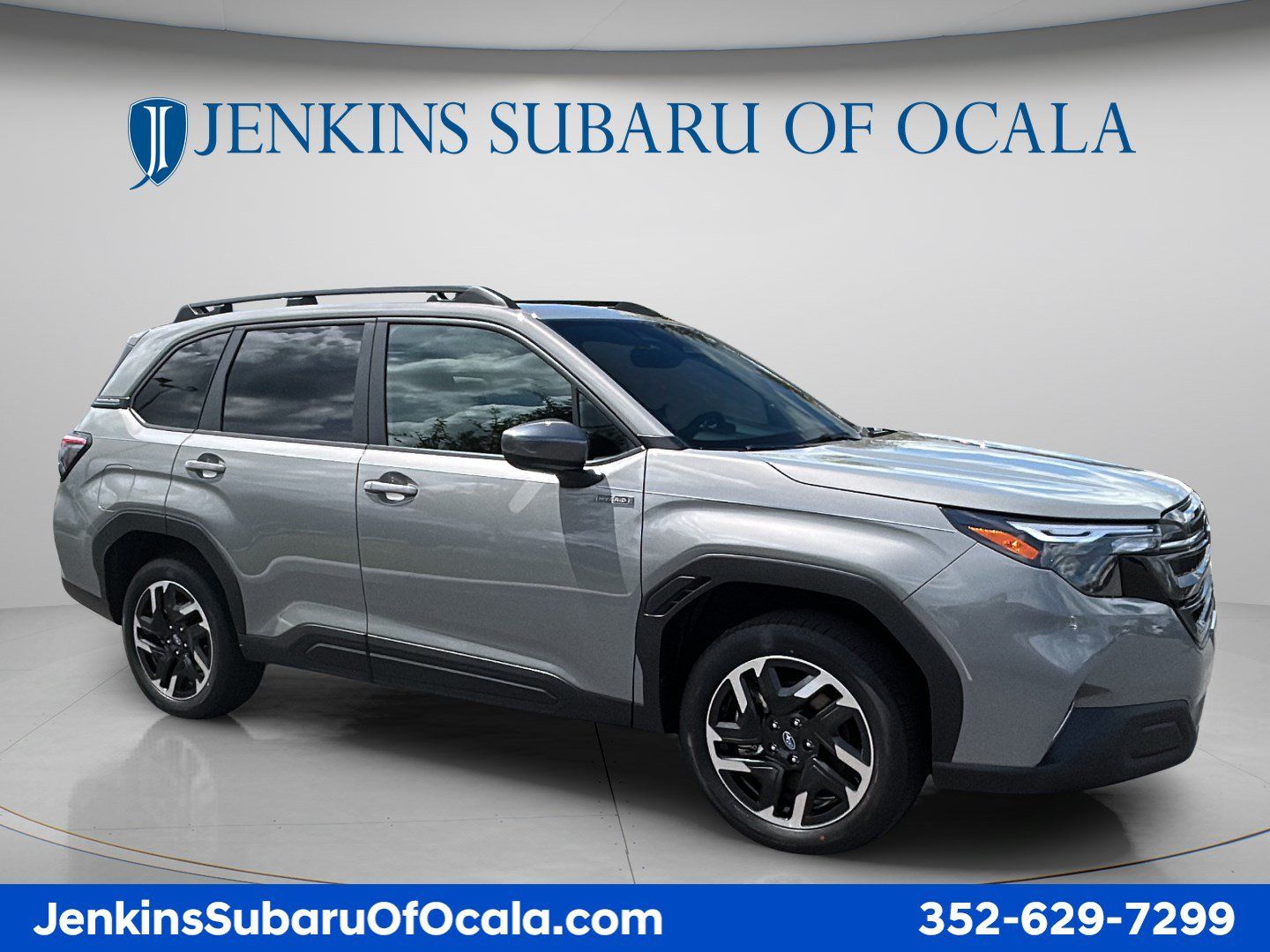 New 2026 Subaru Forester Premium AWD/4WD image 1