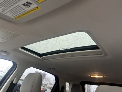 Used 2018 Ford EcoSport SE image 12