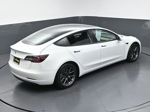 Used 2023 Tesla Model 3 Standard Range RWD image 39