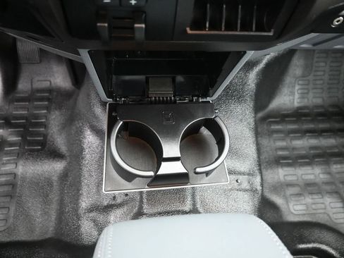 Used 2016 Ford F250 XL w/ Power Equipment Group image 16