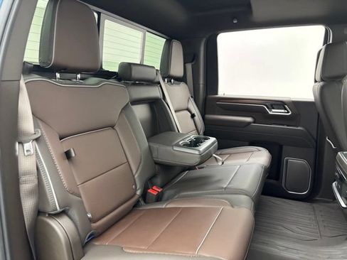 New 2026 GMC Sierra 2500 Denali w/ Denali Reserve Package AWD/4WD image 41