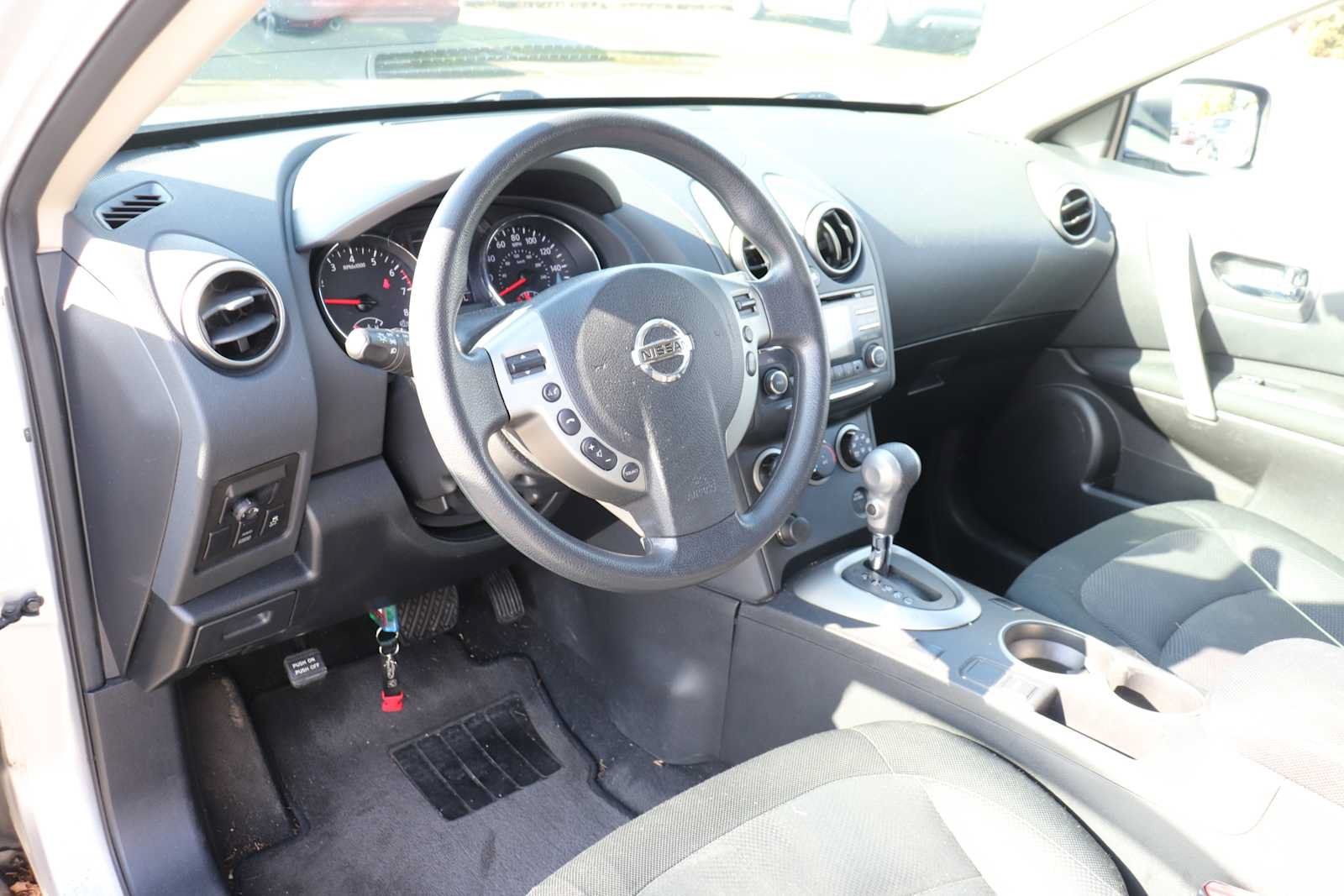 Used 2013 Nissan Rogue S w/ Special Edition Pkg AWD/4WD image 10