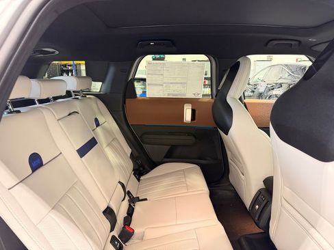 Used 2025 MINI Cooper Countryman S w/ Comfort Package Max image 26