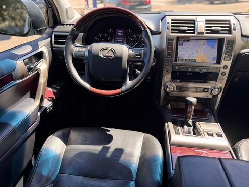 Used 2019 Lexus GX 460 Premium AWD/4WD image 26