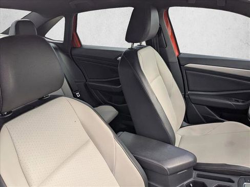 Used 2019 Volkswagen Jetta R-Line image 19