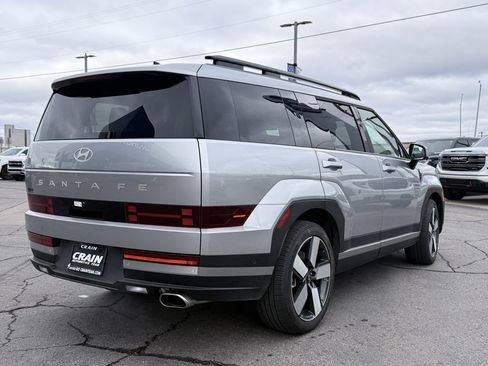 Used 2024 Hyundai Santa Fe Limited image 8