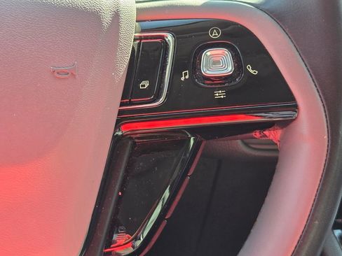 Used 2022 Lincoln Corsair Reserve w/ Equipment Group 201A image 30