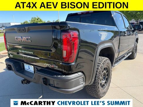 Used 2023 GMC Sierra 1500 AT4X w/ AT4X AEV Edition AWD/4WD image 17