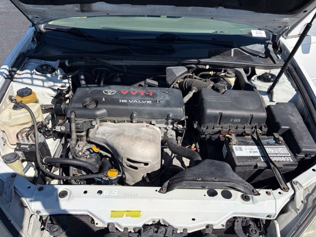 Used 2005 Toyota Camry LE FWD image 11