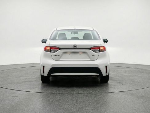 Used 2025 Toyota Corolla LE FWD image 7