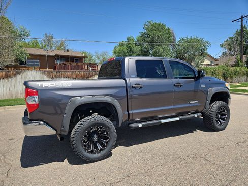Used 2015 Toyota Tundra SR5 w/ TRD Off Road Package AWD/4WD image 4