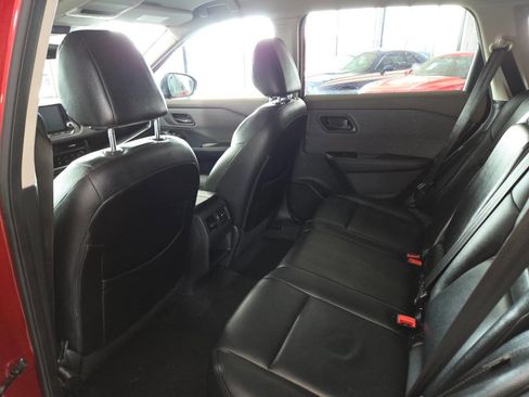 Used 2021 Nissan Rogue S AWD/4WD image 21
