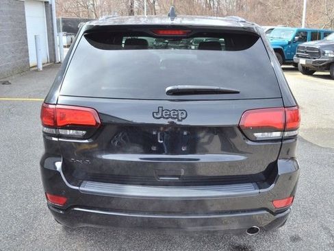 Used 2020 Jeep Grand Cherokee Altitude image 7