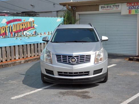 Used 2013 Cadillac SRX FWD image 3