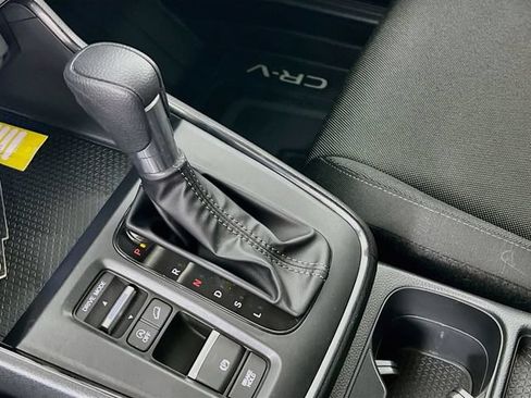 Used 2025 Honda CR-V EX image 18