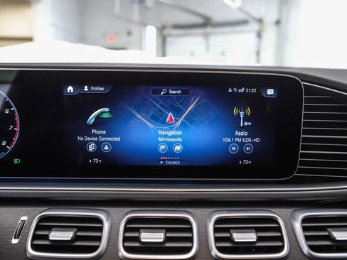 Used 2023 Mercedes-Benz GLS 450 GLS 450 image 15