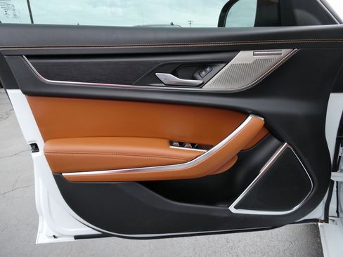 Used 2024 Jaguar XF R-Dynamic SE image 23