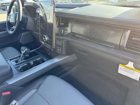 Used 2025 Ford F150 Lightning Lariat image 5