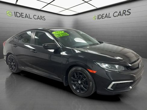 Used 2019 Honda Civic LX image 3