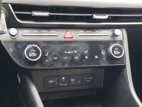 Used 2024 Hyundai Sonata SEL w/ Convenience Package FWD image 19