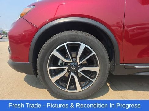 Used 2019 Nissan Rogue SL AWD/4WD image 9
