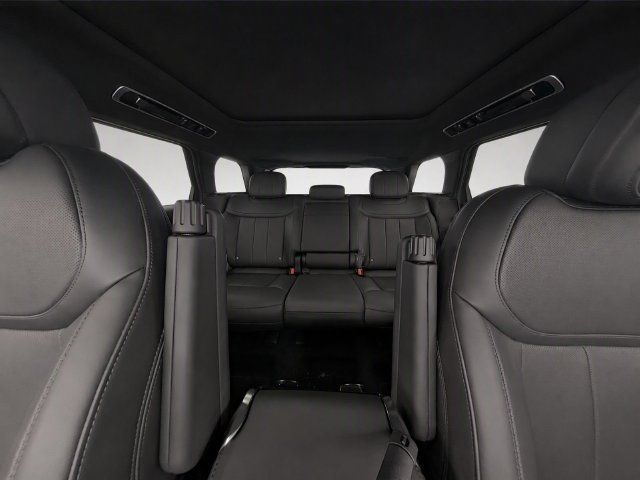 Used 2026 Land Rover Range Rover SE AWD/4WD image 20