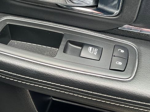 Used 2017 RAM 3500 Laramie image 20