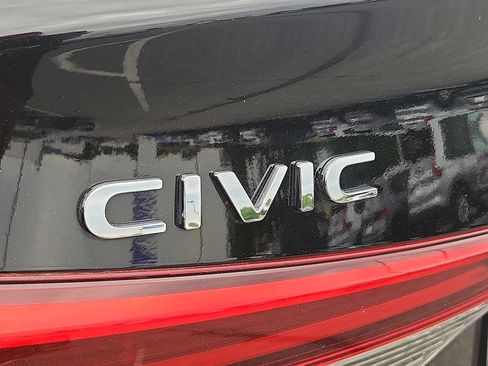 Certified 2023 Honda Civic EX image 29