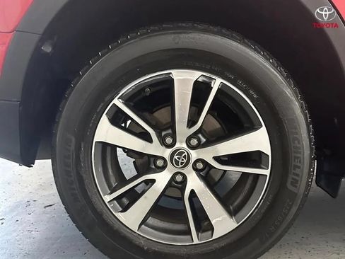 Used 2017 Toyota RAV4 XLE w/ Carpet Mat Package FWD image 33