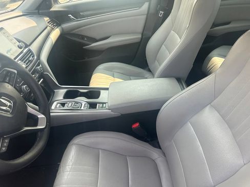 Used 2019 Honda Accord EX-L image 11