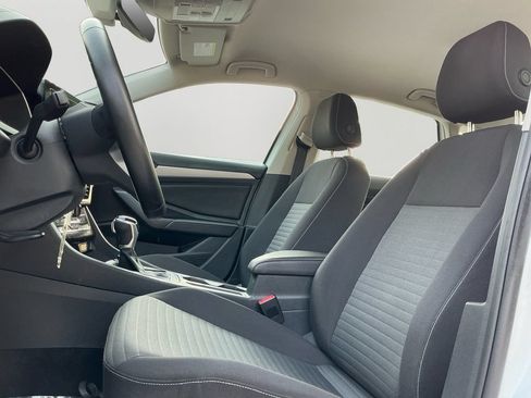 Used 2025 Volkswagen Jetta S FWD image 24