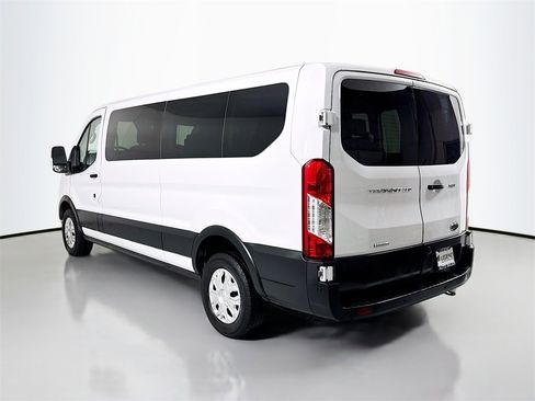 Used 2023 Ford Transit 350 XLT image 8