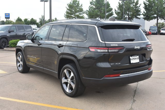 Used 2023 Jeep Grand Cherokee L Limited AWD/4WD image 9