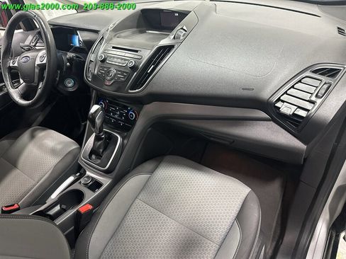 Used 2018 Ford C-MAX SE image 5