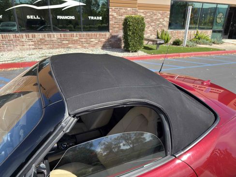 Used 2016 MAZDA MX-5 Miata Grand Touring RWD image 26