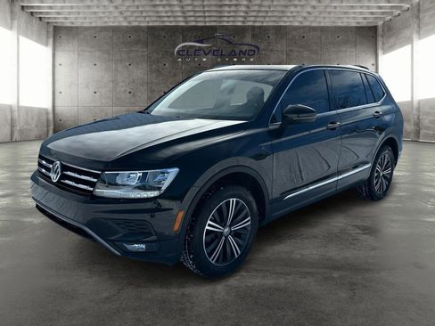 Used 2018 Volkswagen Tiguan SEL image 8