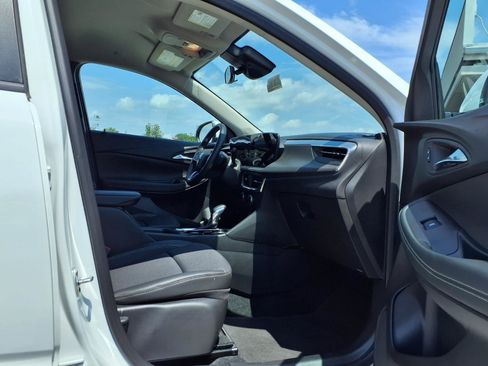 Used 2026 Buick Encore GX Preferred FWD image 26