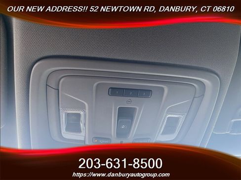 Used 2020 GMC Sierra 1500 Elevation w/ Elevation Value Package AWD/4WD image 25