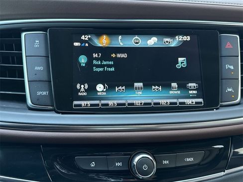 Used 2018 Buick Enclave Avenir w/ Avenir Technology Package image 16