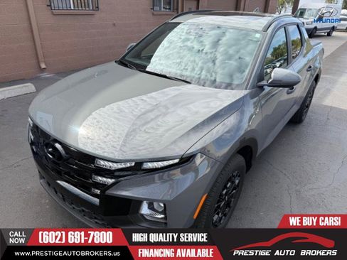 Used 2023 Hyundai Santa Cruz SEL w/ Activity Package image 4